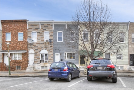 Building Photo - 429 N Lakewood Ave