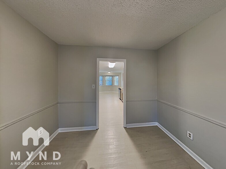 Building Photo - 917 Keystone Cir