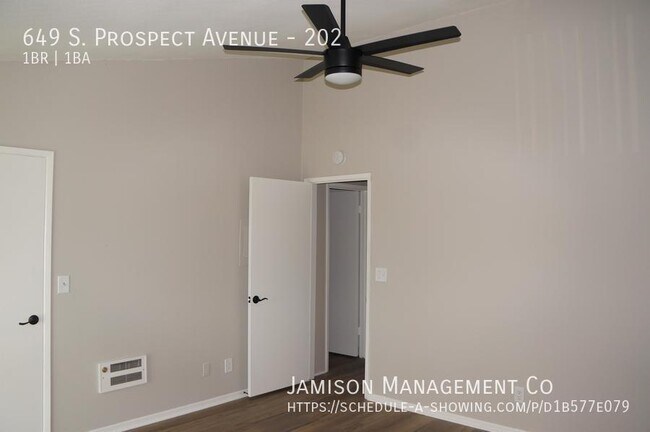 Building Photo - 649 S Prospect Ave