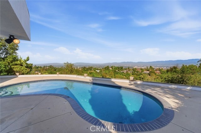 Building Photo - 3329 Dona Rosa Dr