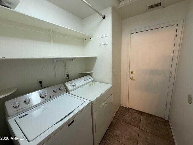 Building Photo - 5412 W Jupiter Way