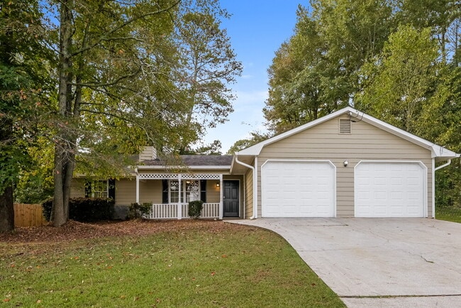 Building Photo - 411 Cindy Dr SE