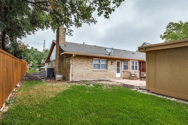 Building Photo - 7620 Dentcrest Dr