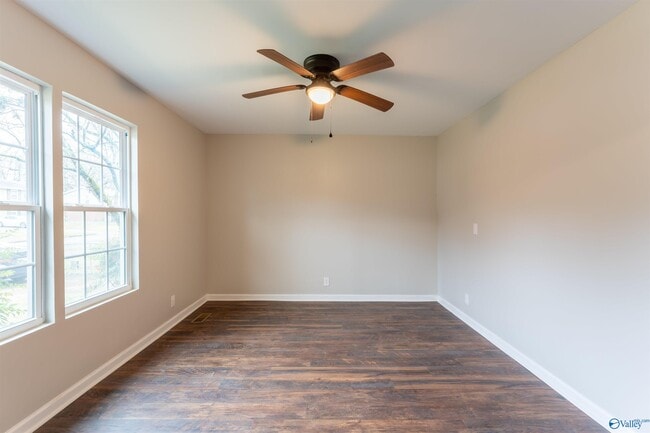 Building Photo - 3708 Valleydale Rd NW