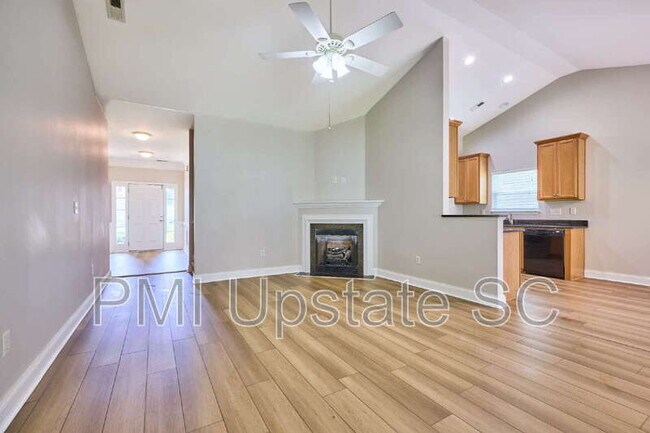 Building Photo - 5 Norwell Ln