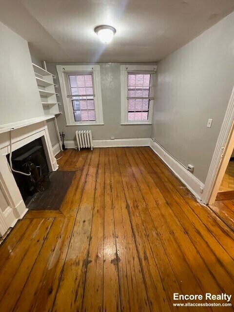 Building Photo - 3 Champney Pl