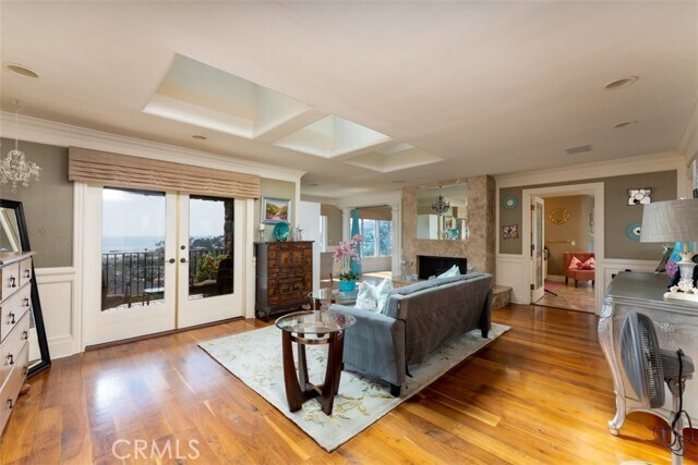 Building Photo - 410 Blumont St