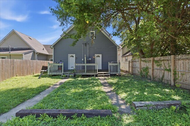 Building Photo - 1130-1130 Churchman Ave