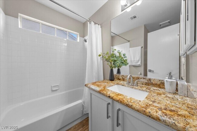 Building Photo - 5133 Future Dr