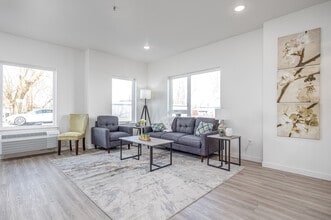 Building Photo - Vertisee Heights