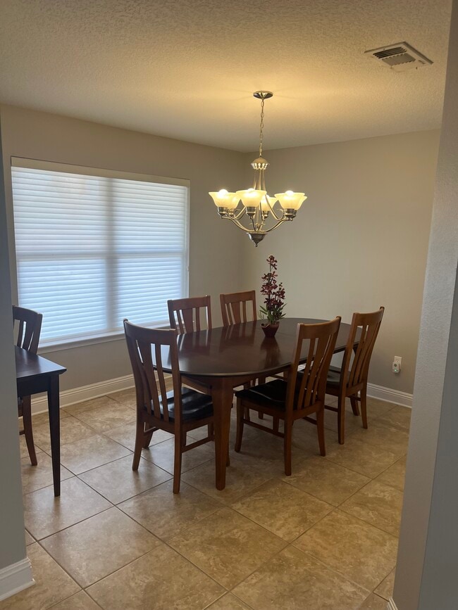 Building Photo - 701 Sarazen Dr