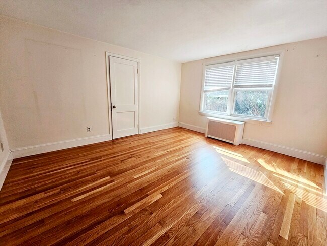 Building Photo - 9 Keefe Ave