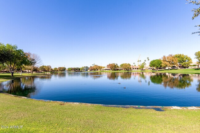 Building Photo - 24008 S Starcrest Dr