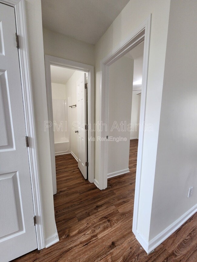 Building Photo - 2551 Wrangler Dr