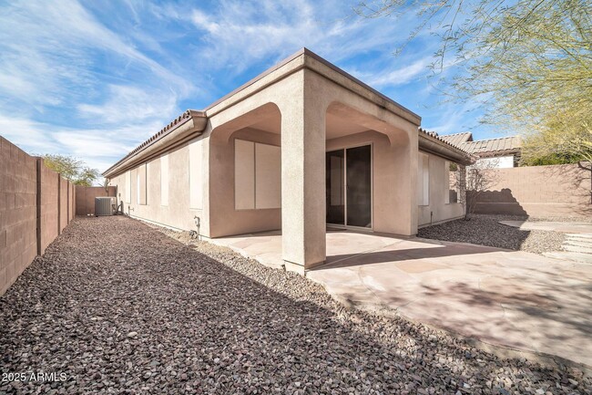 Building Photo - 41309 N Belfair Way