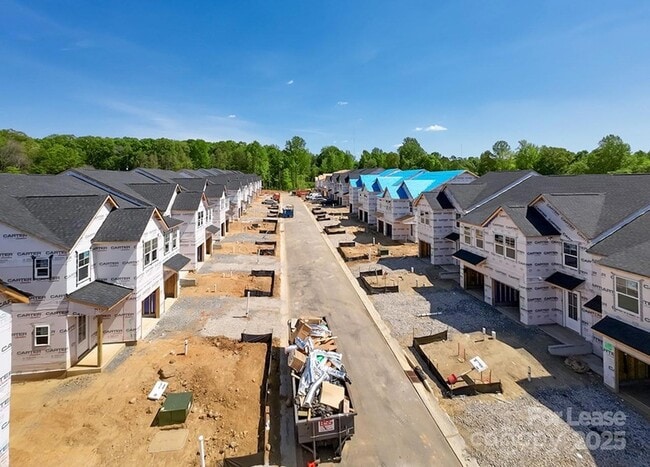Building Photo - 2341 Jons Crk Ln