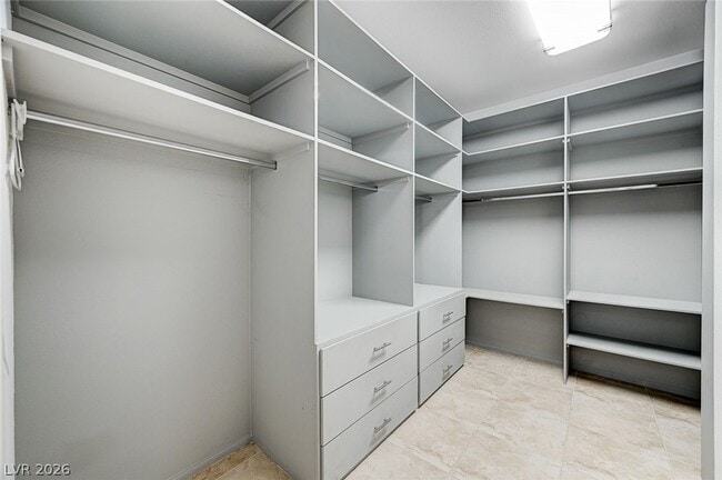 Building Photo - 7129 Weavers Pl