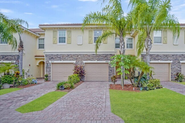 Primary Photo - 9661 Sw Purple Martin Way