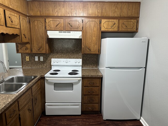 Building Photo - Clinkenbeard Multi Family