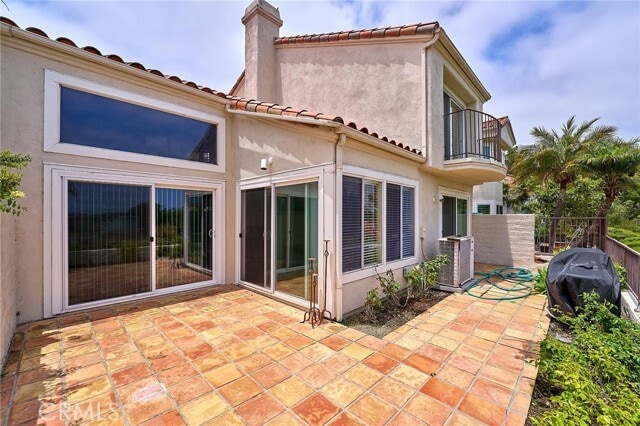 Building Photo - 9 La Quinta