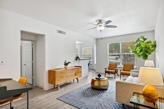 Building Photo - 9494 Humble Westfield Rd