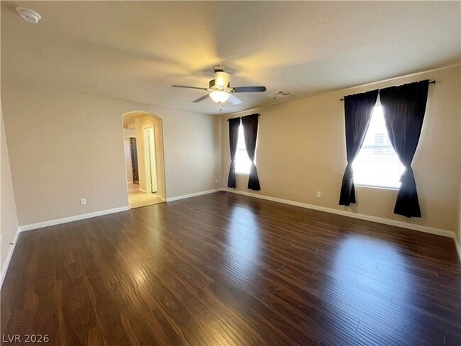 Building Photo - 10965 Pinion Woods Ct