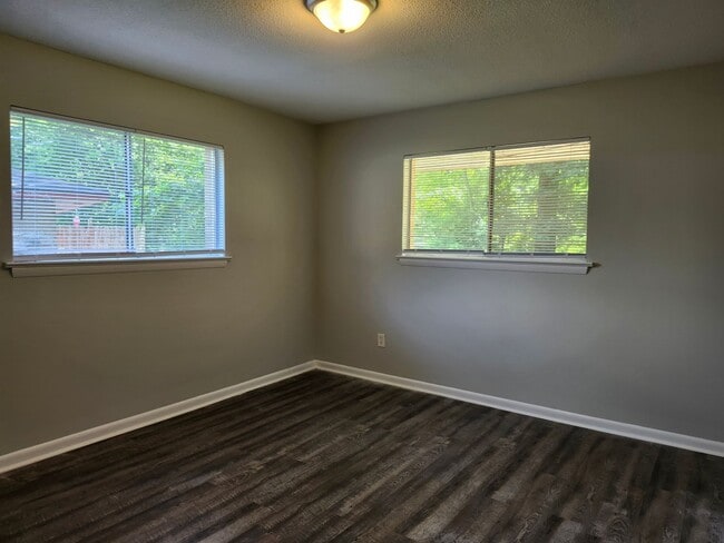 Building Photo - 5053-5055 Harley Ln