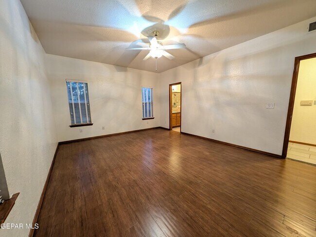 Building Photo - 11820 Pueblo Seguro Way