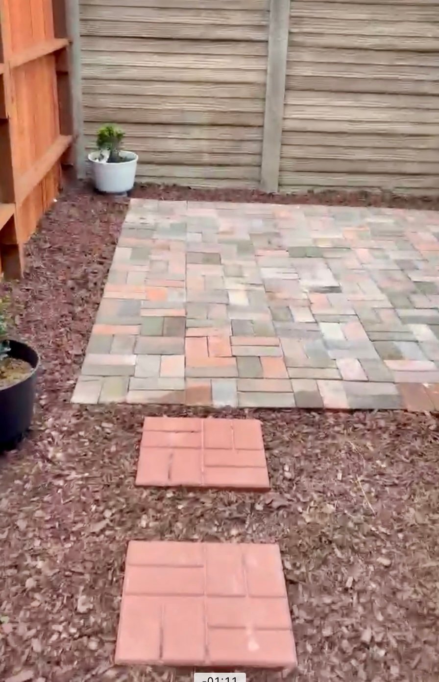 Building Photo - 159 N Canyon Blvd