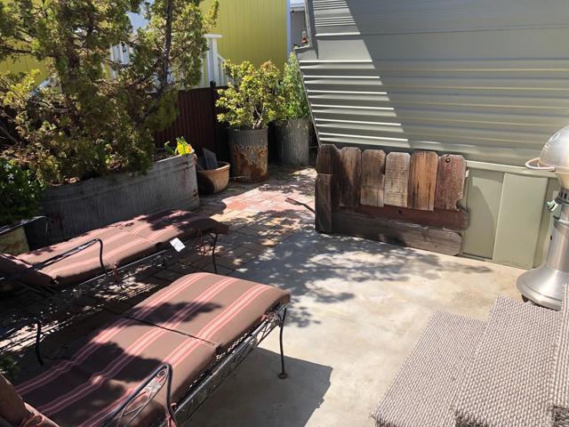 Building Photo - 217 Kristy Ln