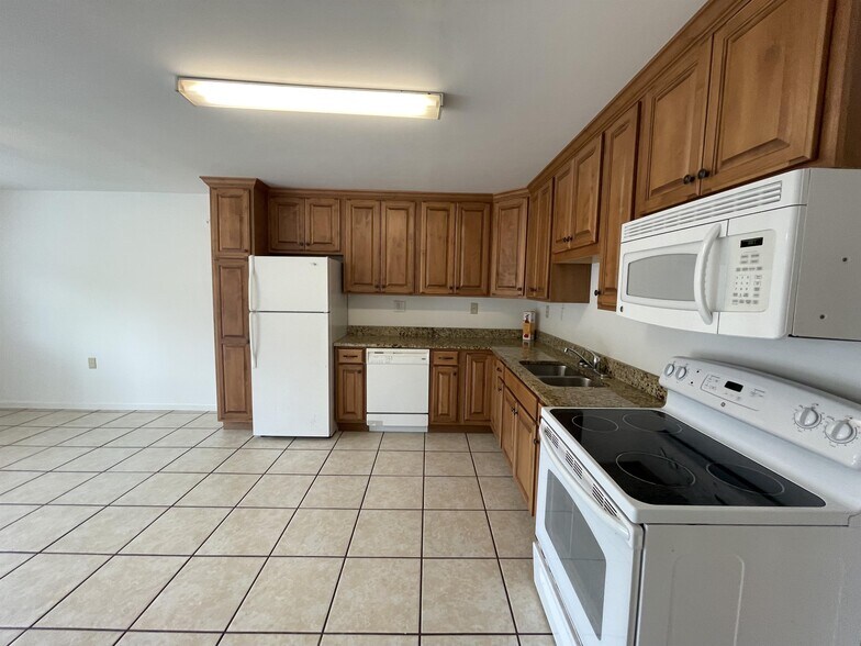 Building Photo - 119 Ridgecrest Cir