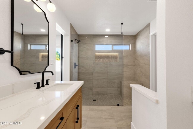 Building Photo - 14421 N 45th St