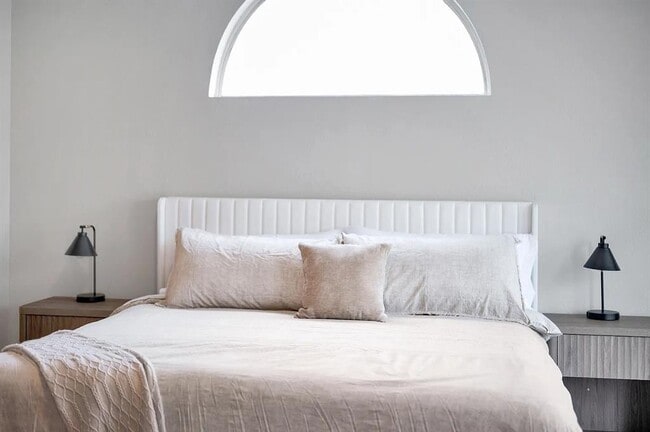 Building Photo - 11306 Avering Ln