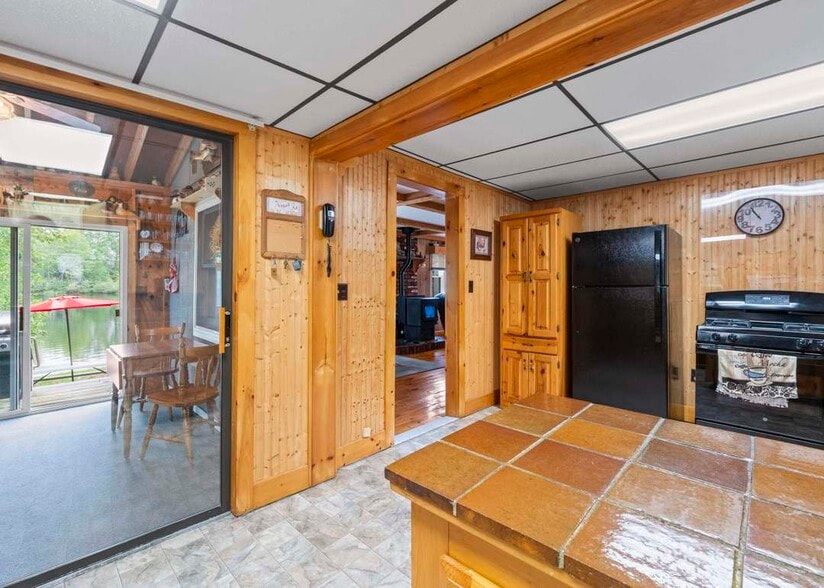 Building Photo - 7 Kincaid Ln