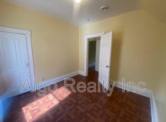 Building Photo - 2117 N Ilion Ave