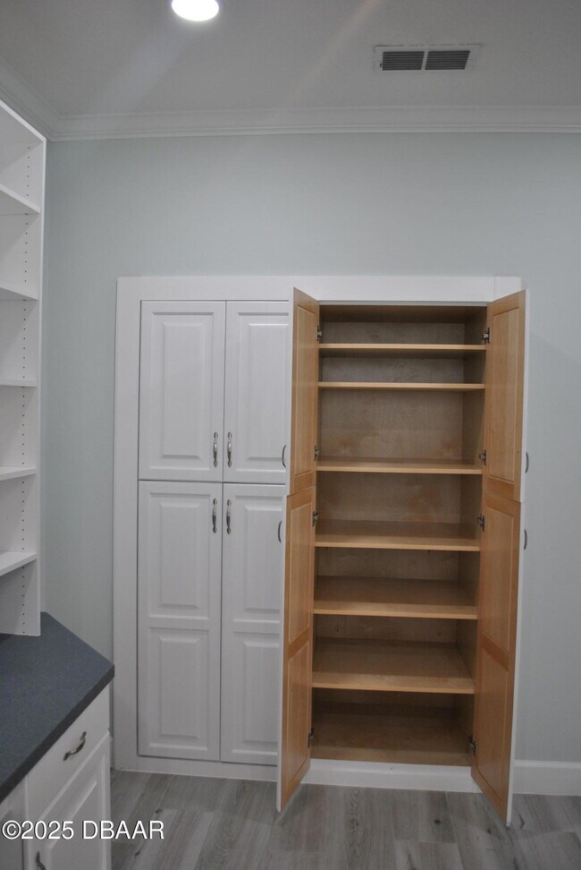 Building Photo - 128 Centennial Park Dr