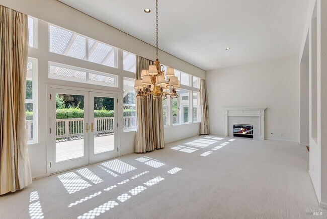 Building Photo - 205 Saddle Wood Dr