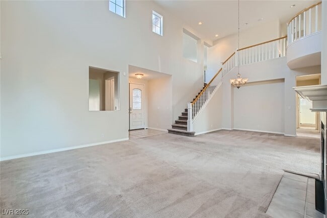 Building Photo - 6464 N Gentle Falls Ln