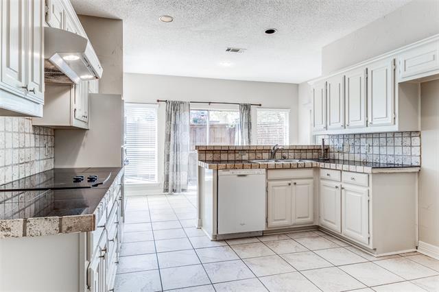 Building Photo - 13902 Preston Valley Pl