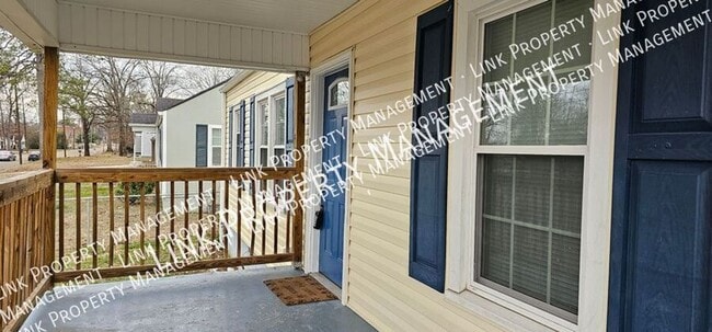 Building Photo - 129 N Moore Rd