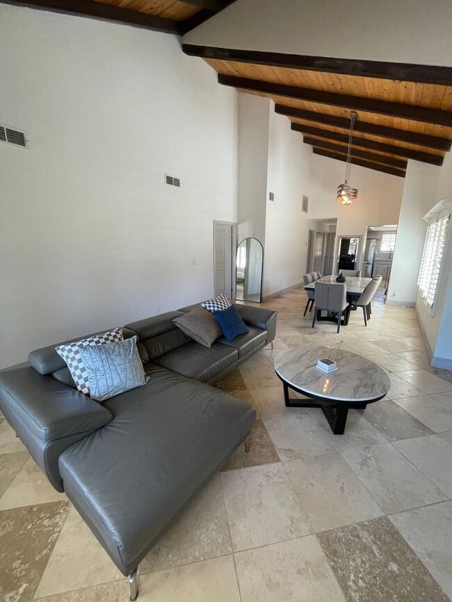 Building Photo - COMING SOON, Fully Furnished Desert Gem!