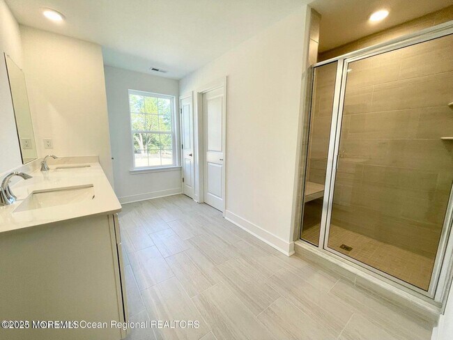Building Photo - 108 Woolley Ct