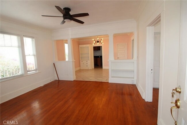 Building Photo - 2078 Harrison Ave