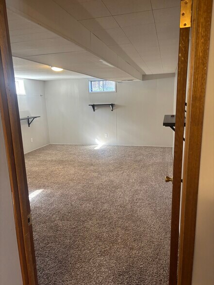 Building Photo - 3628 E 16th Ave