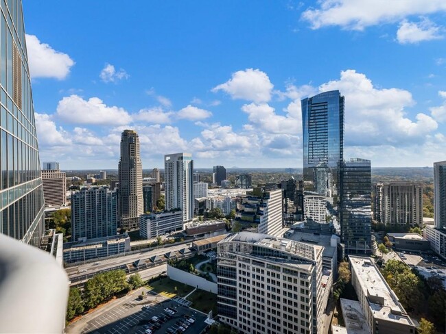 Building Photo - 3338 Peachtree St NE