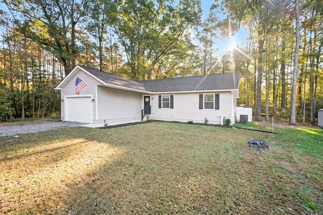 Building Photo - Modern Coastal Retreat | 3BR/2BA Home Buil...