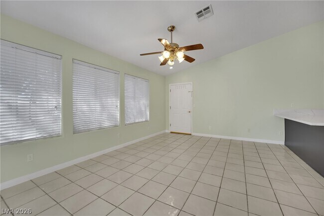 Building Photo - 7595 W Camero Ave