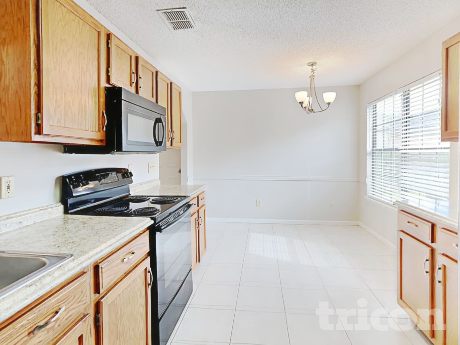 Building Photo - 2999 Tuscarora Tr
