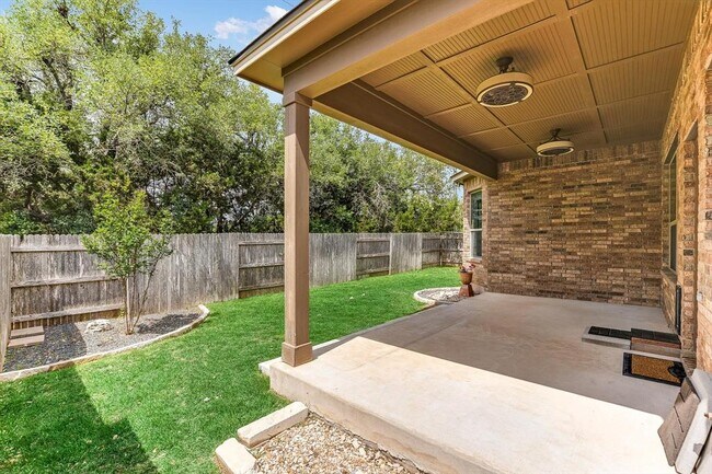Building Photo - 203 Gaspar Bend
