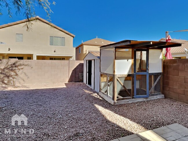 Building Photo - 12533 E Red Canyon Pl